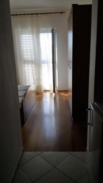 Guest House Karevic Hvar Town Exterior foto
